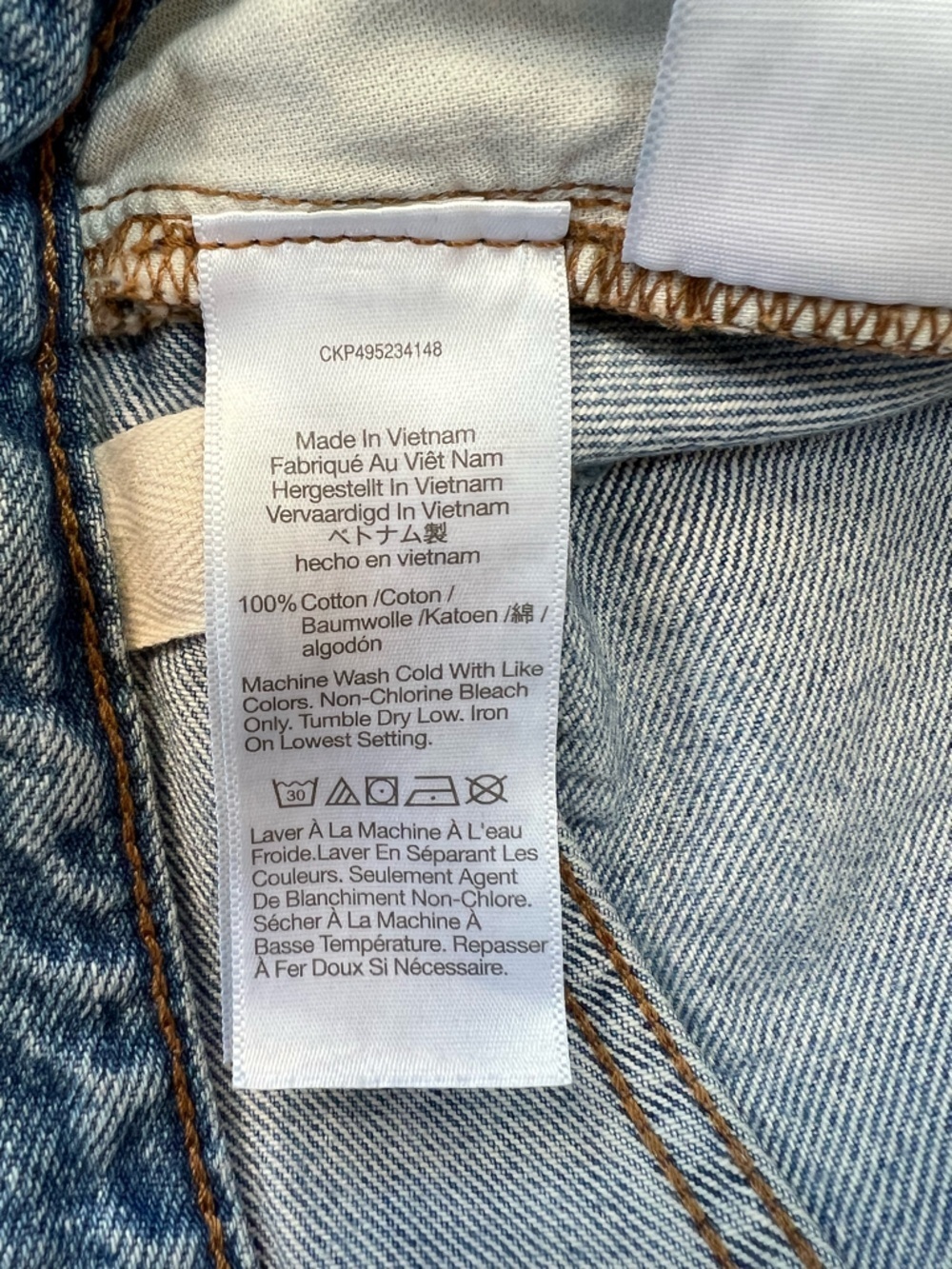 Madewell The Darted Barrel-Leg Button Fly Cotton Denim Jeans Light Blue, size 2 - Picture 9 of 12